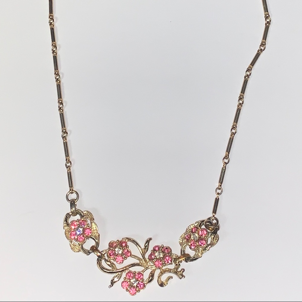 Flower necklace